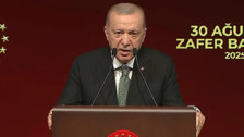 Cumhurbaşkanı Erdoğan'dan tarihi günde net mesaj: "Bin yıllık mazimiz devam edecek!"