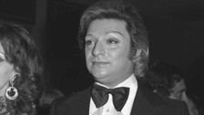 Zeki Müren'in Işığı 29 Yıldır Sönmedi