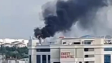 Pendik'te hastanede yangın çıktı: Ekipler olay yerine sevk edildi