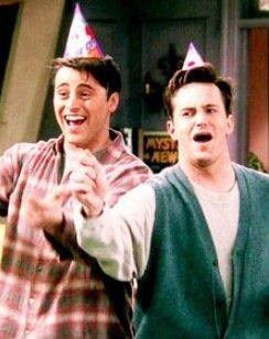 Friends'in Chandler Bing'i Matthew Perry'nin ölümünün ardından son anlarına ilişkin detaylar ortaya çıktı - Resim: 1