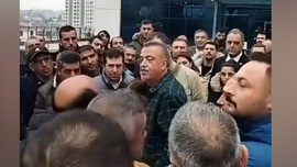 CHP'li başkan bu tepkiye öyle bir cevap verdi ki ortam buz kesti