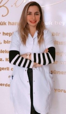 Metin Akpınar'ın diğer kızı Sevgi ilk defa konuştu! Torunlarıyla fotoğrafı çıktı: Oğlum ona 'dede' dedi - Resim: 14