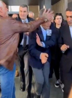 Özgür Özel'den yumruklu saldırıyla ilgili dikkat çeken iddia: Şüpheyle yaklaştığım bir kişi var! Bizi zorla oradan geçirtti - Resim: 5