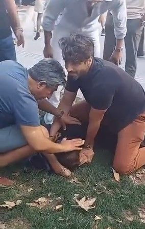 Ruhun Duymaz'ın Onur'u Şükrü Özyıldız role kendini kaptırdı! Şükrü Özyıldız'ın Galata'da kapkaççıyı yakaladığı anlar kamerada! - Resim: 3