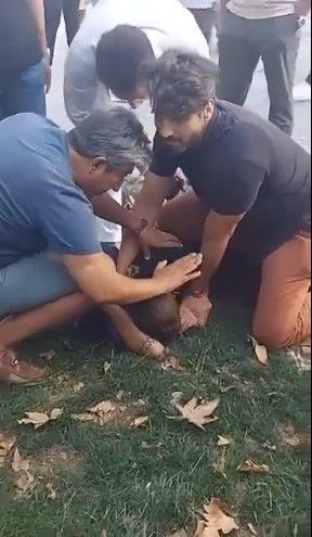 Ruhun Duymaz'ın Onur'u Şükrü Özyıldız role kendini kaptırdı! Şükrü Özyıldız'ın Galata'da kapkaççıyı yakaladığı anlar kamerada! - Resim: 17