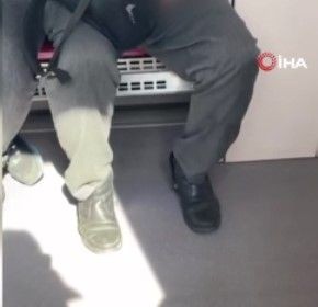 Başakşehir'de metroda iğrenç taciz! Yaşlı adam kıza karşı mastürbasyon yaptı📹 - Resim: 9