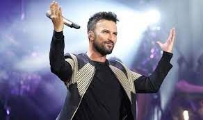 Yeni yıla Kıbrıs'ta lüks bir otelin sahnesinde girecek olan Tarkan 2023'e sayılı dakikalar kala sahneyi terk etti - Resim: 5