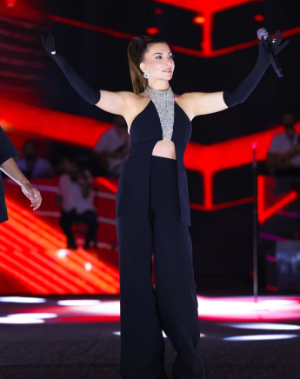 Nevşehir’de Ebru Yaşar izdihamı! O sözleri büyük alkış aldı!