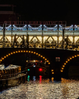 Hollanda'da 'Amsterdam Işık Festivali' başladı