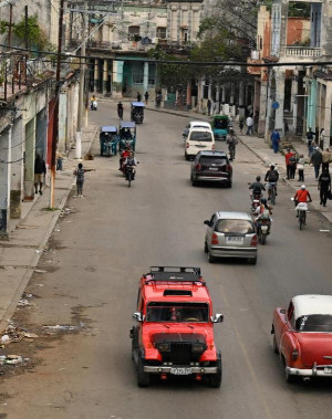 Küba'da yakıt krizi: Oteller kapanmaya başladı