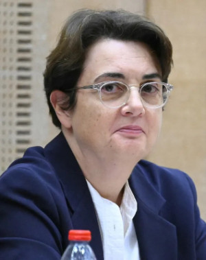 Dünyaca ünlü Louvre Müzesi Müdürü Laurence des Cars istifa etti