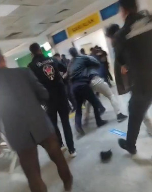 Şanlıurfa’da hastanedeki kavga kamerada
