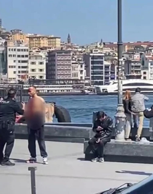 Fatih'te dehşet anları! Döner bıçağıyla ortalığı birbirine kattı!