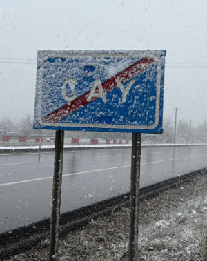 Lapa lapa yağan kar ilçeyi beyaza bürüdü