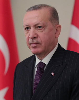 Cumhurbaşkanı Erdoğan, Turgut Özal'ı andı