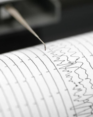 Japonya'da 7.5 büyüklüğünde deprem