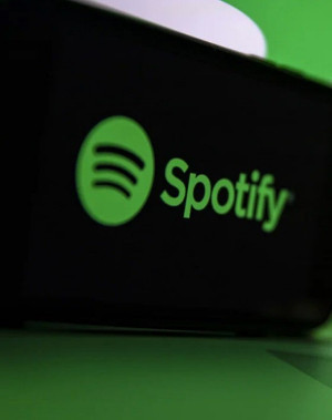Spotify, yapay zeka içerikleriyle gerçek kişileri ayırt etmek için "onay işareti"ni kullanıma sunacak