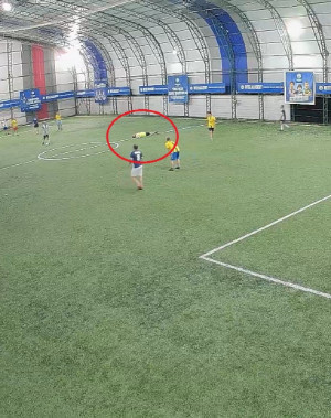 Ölüm halı sahada futbol oynarken yakaladı