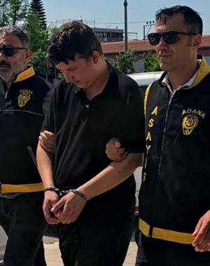 Sahte kimlik gösterdi, koluna yazdırdığı adı kendini ele verdi