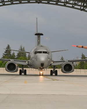 MSB: HİK Uçağı NATO Zirvesi'nde hava sahası güvenliğini başarıyla sağladı