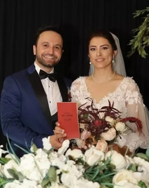 Eşi ve çocuğunu öldürmekle suçlanmıştı! Tutuklu doktor intihara kalkıştı - Resim : 1