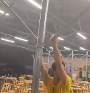 Çin'deki fırtına insanları havaya uçurdu! Korku dolu anlar - Resim: 5