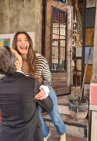 Kadir Doğulu'nun o görüntüleri gündem oldu! Neslihan Atagül'ü aldatıyor mu? İşte magazine bomba gibi düşen o görüntüler - Resim: 2