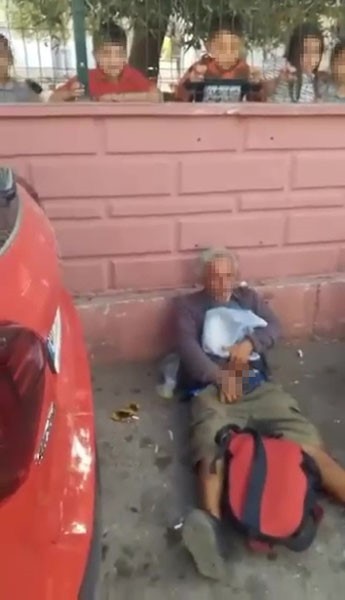 Antalya'da ilkokul öğrencilerinin gözü önünde mide bulandıran olaya mahalleli tepkisi - Resim : 1