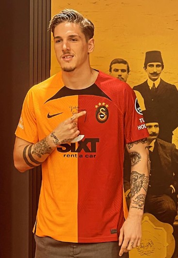 Özberk ile Zaniolo aşkı İtalyan basınına yansıdı - Resim: 6