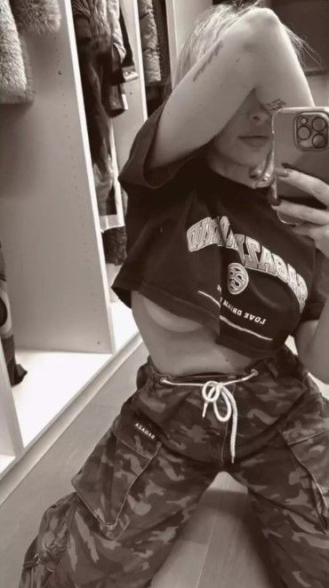 Hadise'den 2023'e veda kareleri! Külotlu, sütyensiz pozlarına yorum yağdı - Resim: 9