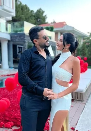Sosyal medya fenomeni ve iş kadını Dilan Polat'ın sahibi olduğu KKTC'deki güzellik merkezi sağlık karnesiz personel çalıştırdığı iddiasıyla mühürlendi - Resim: 7