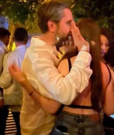 Kadir Doğulu Neslihan Atagül'ü aldattı mı? Kadir Doğulu ile sarmaş dolaş görüntülenen Sezer Çakır'dan açıklama! Atagül ilk kez konuştu annesi devreye girdi - Resim: 7