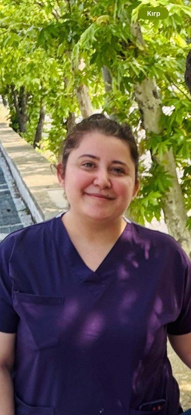 Edirne'de genç hemşirenin kahreden sonu! Kendine serum taktığı konuşuluyor - Resim: 4