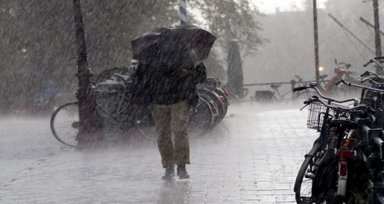 İstanbul'da fırtına bekleniyor! Meteoroloji Genel Müdürlüğü'nden 28 kente sarı ve turuncu kodlu uyarı