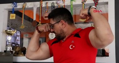 Bileği bükülmeyen Türk, 10. kez dünya şampiyonu oldu