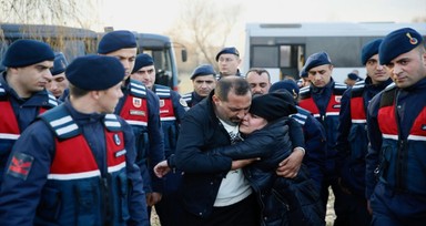 Eskişehir'de 6 yaşındaki kızın ölümüyle ilgili gözaltına alınan hala adliyeye sevk edildi