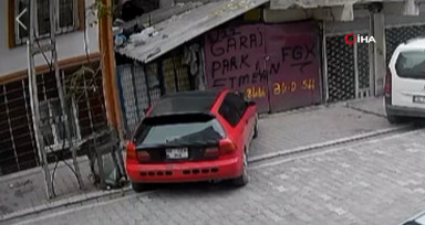 Hırsız için nöbet tutan mahalleli önce yakalayıp dövdü, sonra polise teslim etti