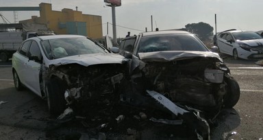 Manisa'da 8 kişinin yaralanmasına sebep olan zincirleme kaza