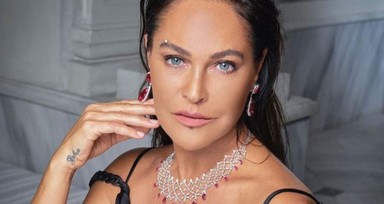 Hülya Avşar ekibinin mutluluğu için imkanlarını seferber ediyor! İşte çalışanlarına sunduğu ayrıcalıklar