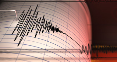 Dün Akdeniz'de gerçekleşen 5.4'lük depremin ardından uzman isimden korkutan açıklama: Yırtılan levhayı işaret etti