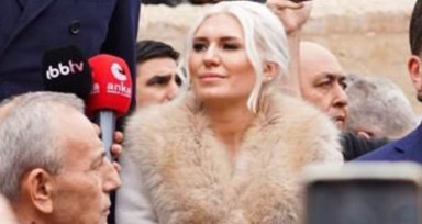 Bilecik Belediye Başkan Vekili Melek Mızrak Subaşı sosyal medyada viral oldu! "Bilecik'i Targaryenler yönetiyormuş"