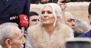 Bilecik Belediye Başkan Vekili Melek Mızrak Subaşı'dan sosyal medya paylaşımı: Khaleesi benzetmesi yapanlara selam gönderdi