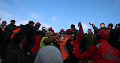 Adıyaman ve Diyarbakır’da depremden sağ çıkanlar o anları anlattı