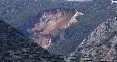 Deprem Gaziantep'te 2 dağı kavuşturdu! İşte dehşete düşüren o görüntü