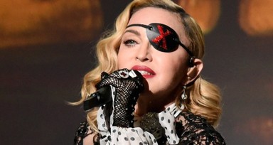 Dünyaca ünlü şarkıcı Madonna'dan Türkiye ve Suriye için yardım çağrısı! Açıkça Ahbap derneğinin adresini verdi