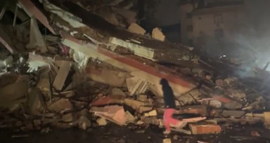 Deprem felaketinin yaşandığı güne dair polis telsizindeki anonslar ortaya çıktı: Tüyler ürperten konuşma... VİDEO