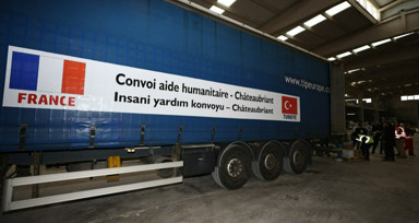Fransa'da yaşayan gurbetçiler ve oradaki halk tarafından depremzedeler için toplanan yardımlar Kahramanmaraş'a ulaştı!