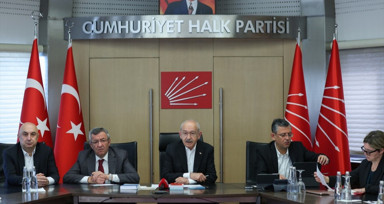 Son dakika haberleri... CHP cumhurbaşkanı adaylığı konusunda Kemal Kılıçdaroğlu'na tam yetki verdi