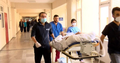 İstanbul Üniversitesi Cerrahpaşa Tıp Fakültesi'nde kapatılan bölümlerden tahliye ve hasta sevki yapılıyor