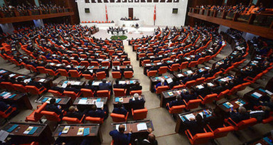 TBMM Genel Kurulu'nda, Kahramanmaraş merkezli depremlerin sonuçlarının araştırılması için komisyon kuruluyor